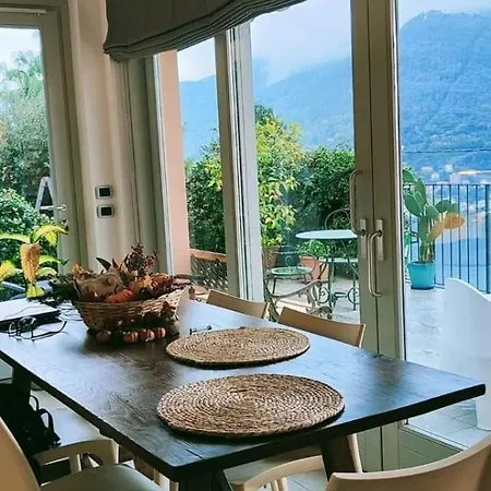 Dreamhouse With Luxury View Moltrasio